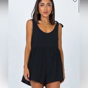 Tay Romper Black Princess Polly